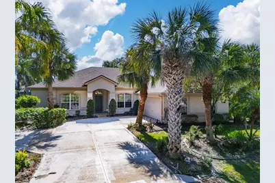 2 Cedarfield Court, Palm Coast, FL 32137 - Photo 1