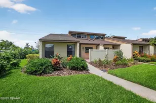 1260 Charter Oaks Cir, Daytona Beach, FL 32117 - Photo 1