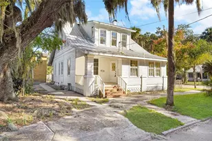221 S 5th St, Palatka, FL 32177 - Photo 1
