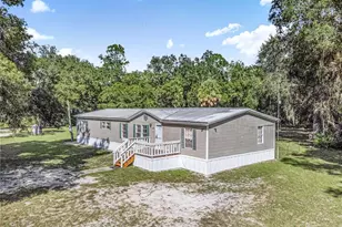 28 NE 558th Ave, Old Town, FL 32680 - Photo 1