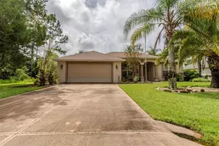 84 Robinson Dr, Palm Coast, FL 32164 - Photo 1