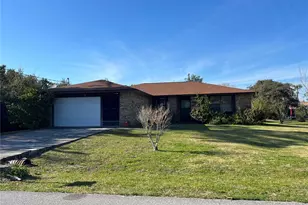 33 Fernwood Ln, Palm Coast, FL 32137 - Photo 1