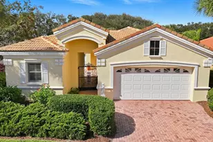 41 Kingfisher Ln, Palm Coast, FL 32137 - Photo 1
