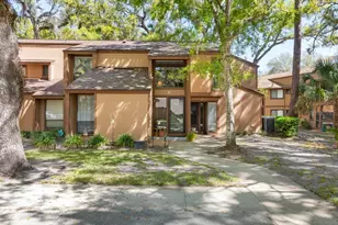 8 Fairways Cir, Palm Coast, FL 32137 - Photo 1