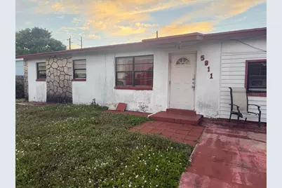 5911 Barbados Way W, West Palm Beach, FL 33407 - Photo 1