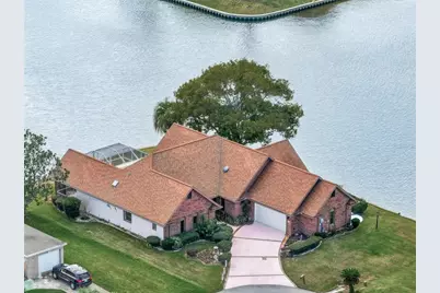 10 Castle Court, Palm Coast, FL 32137 - Photo 1