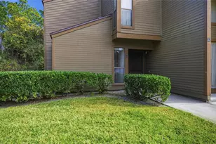 31 Oxford Ln, Palm Coast, FL 32137 - Photo 1
