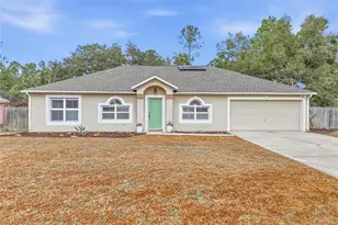 4 Rolls Royce Ct S, Palm Coast, FL 32164 - Photo 1