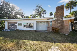 1630 Riverside Dr, Daytona Beach, FL 32117 - Photo 1