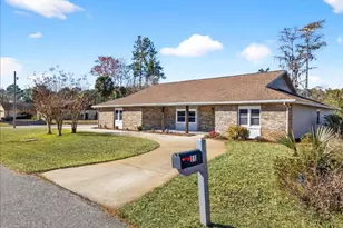 11 Pkwy, Palm Coast, FL 32164 - Photo 1