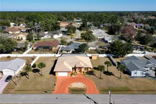 34 Woodfield Dr, Palm Coast, FL 32164 - Photo 1