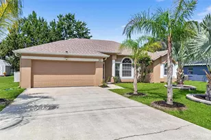 33 Phoenix Ln, Palm Coast, FL 32164 - Photo 1