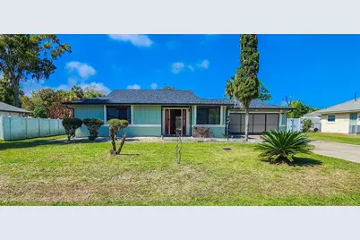 16 Black Hawk Place, Palm Coast, FL 32137 - Photo 1