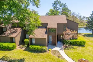 6 Salisbury Ct, Palm Coast, FL 32137 - Photo 1