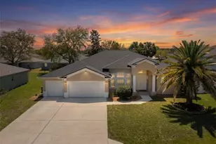 9 London Dr, Palm Coast, FL 32137 - Photo 1