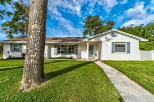 700 Lindenwood Cir E, Ormond Beach, FL 32174 - Photo 1