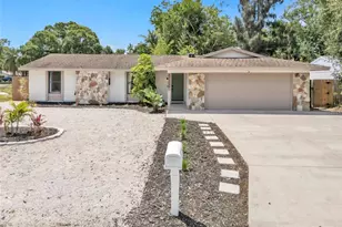 6305 36th Ave W, Bradenton, FL 34209 - Photo 1