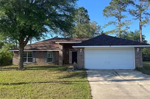 48 Renworth Ln, Palm Coast, FL 32164 - Photo 1