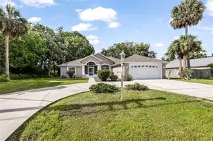9 Whippoorwill Dr, Palm Coast, FL 32164 - Photo 1