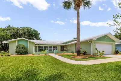 8 Courtney Place, Palm Coast, FL 32137 - Photo 1
