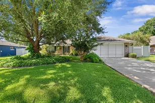 18 Woodston Ln, Palm Coast, FL 32164 - Photo 1