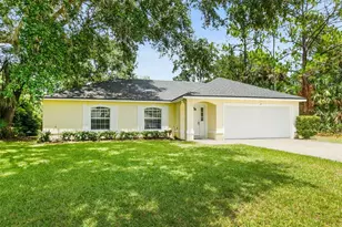 39 Pinwheel Ln, Palm Coast, FL 32164 - Photo 1