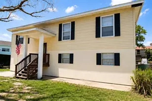 712 48th St W, Palmetto, FL 34221 - Photo 1