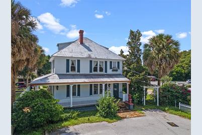436 E 5th Avenue, Mount Dora, FL 32757 - Photo 1