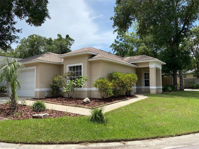 39 Townhill Dr, Eustis, FL 32726 MLS G5062345 Coldwell Banker