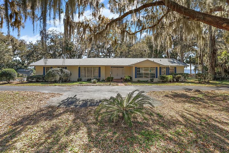 3010 Indian Trail, Eustis, FL 32726 MLS G5065293 Coldwell Banker