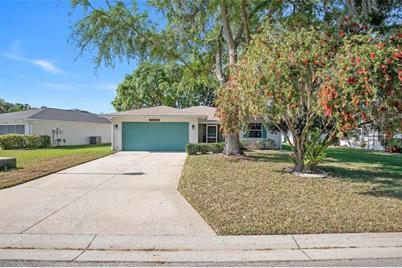 32805 Oak Park Drive, Leesburg, FL 34748 - Photo 1