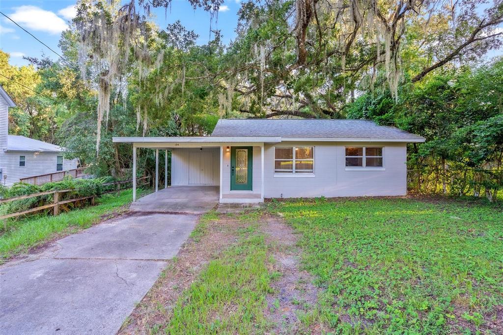 104 E McClendon St, Lady Lake, FL 32159 MLS G5072867 Coldwell Banker