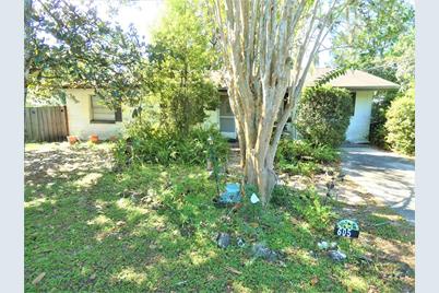 605 Hall Street, Fruitland Park, FL 34731 - Photo 1