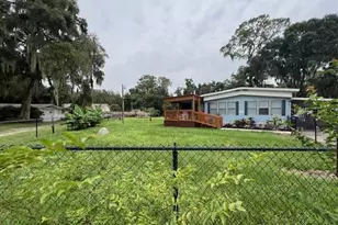 1573 Cr 435, Lake Panasoffkee, FL 33538 - Photo 1