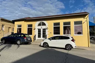 430 N Alexander St, Mount Dora, FL 32757 - Photo 1