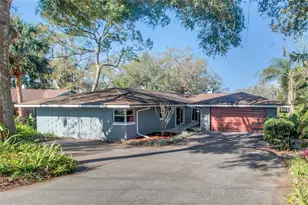 925 Northside Dr, Mount Dora, FL 32757 - Photo 1