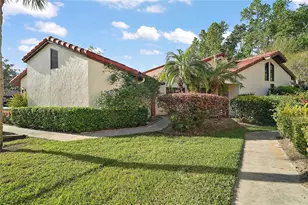 104 Clusterwood Dr, Yalaha, FL 34797 - Photo 1