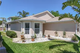 5441 Sea Leopard St, Tavares, FL 32778 - Photo 1