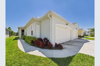 27038 White Plains Way, Leesburg, FL 34748 - Photo 1