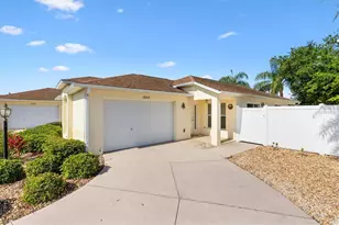 2042 Hydrangea Ave, The Villages, FL 32162 - Photo 1