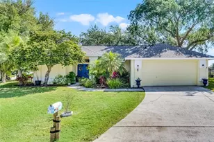 14 Clear Ct, Palm Coast, FL 32137 - Photo 1