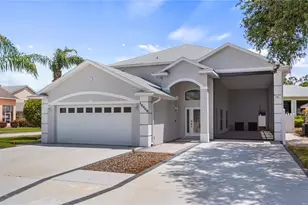 16608 W Citrus Pkwy, Clermont, FL 34714 - Photo 1