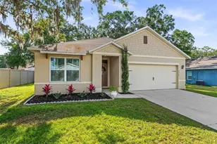 35107 Sweet Leaf Ln, Leesburg, FL 34788 - Photo 1