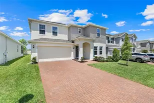 678 Blackstone St, Minneola, FL 34715 - Photo 1