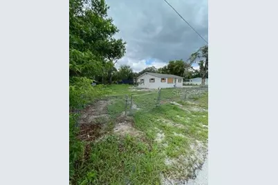 11626 Fairmont Avenue, Leesburg, FL 34788 - Photo 1