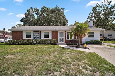 1301 Cambridge Drive, Leesburg, FL 34748 - Photo 1