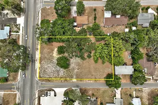 505 Cleveland Ave, Wildwood, FL 34785 - Photo 1