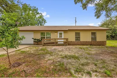 302 W Rose Lane, Lady Lake, FL 32159 - Photo 1