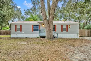 169 NE 166th Ct, Silver Springs, FL 34488 - Photo 1