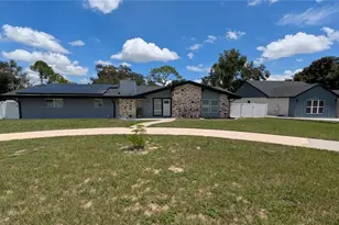 303 E Pomelo St, Groveland, FL 34736 - Photo 1